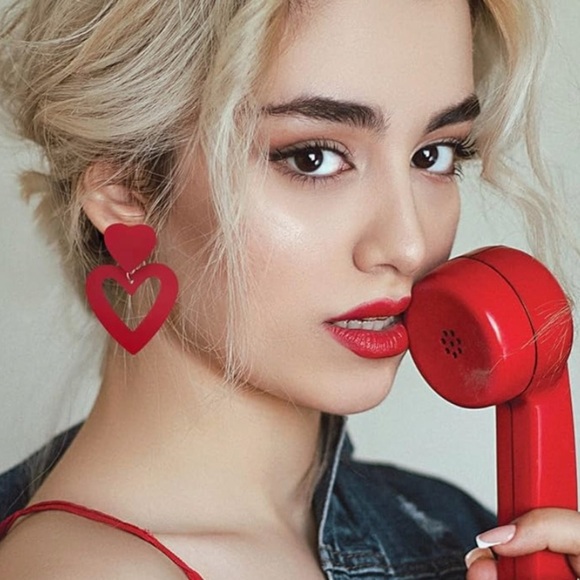 Red Double Heart earrings great for Valentine’s Day - Picture 2 of 3